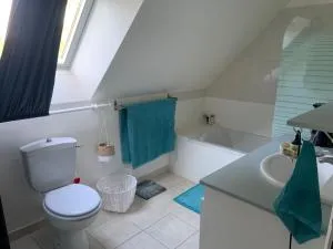 Maison proche ville - 蓬蒂维