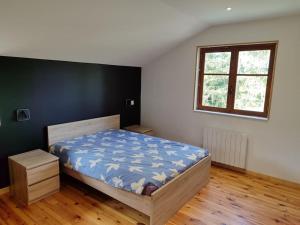 Maisons de vacances Chez l-apiculteur Saint Flour l-etang : photos des chambres