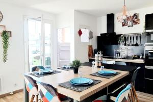 Appartements Appartement Standing 110m2 lumineux, Clim, balcons : photos des chambres