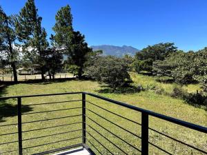 Acogedor apartamento con hermosa vista al volcán - The Goat Spot - planta alta