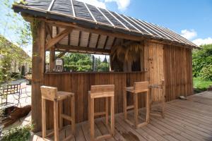 B&B / Chambres d'hotes LE RELAIS DES CALECHES - l'Appartement 