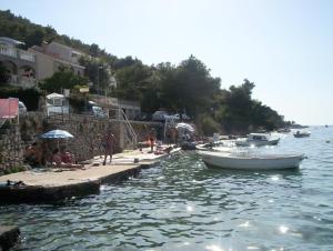 Apartman 7 m od mora