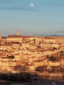 Casa com vista sob a cidade!