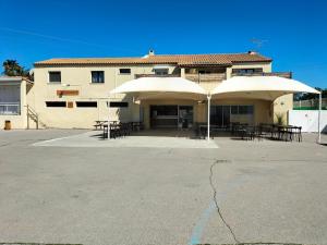 Campings Le mobil-home d-Amelie, entre mer et garrigue : photos des chambres