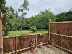 Home Gãyatri - Saint-Julien-de-Chédon