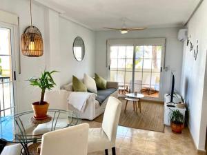 Villamartin apartment. Excellent location for Golfers, Cyclists and Hikers