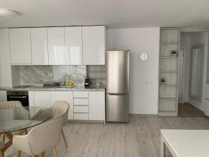 Fort Noks- Marina- Avalonia Apartment