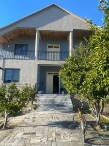 The Hideaway Guesthouse - Bërdic e Sipërme