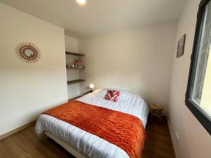 Appartements L-escapade dauphinoise, gite 2 chambres avec terrasse et clim : photos des chambres