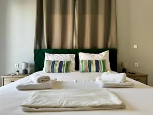 Stylish Apartment in Kos Town, Walking Distance to the Beach - No 10