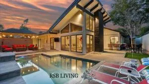 West Irving Palace Miami Style - Sowers