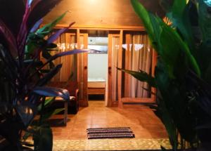 Umah Kayu 1-Menjangan homestay