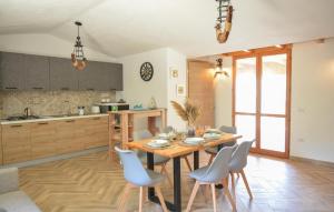 Beach Front Home In Solanas, Sinnai With Wifi