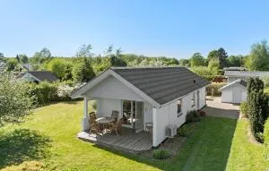 3 Bedroom Beautiful Home In Sydals - Neder Lysabild