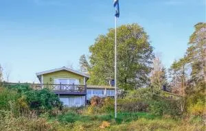 Amazing Home In Ätran With Kitchen - Djuparp