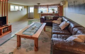 Amazing Home In Ätran With Kitchen