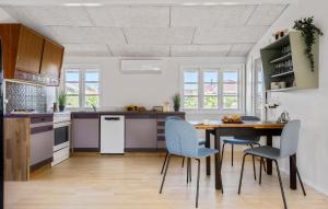 3 Bedroom Gorgeous Home In Børkop