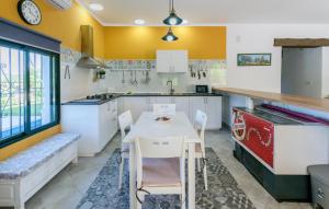 Nice Home In La Puebla De Los Infan