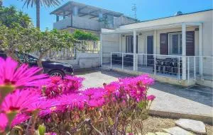 Beautiful Home In Menfi With Wi-Fi - شاكا