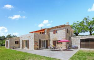 Maisons de vacances Cozy Home In Condillac : photos des chambres