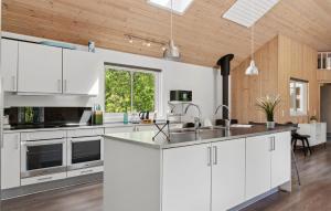 Holiday Home Tværvænget Blåvand