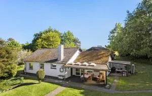 Lovely Home In Hesselager - Revsøre