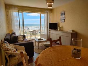 Appartement 1 chambre proche plage et commerces, garage privé, animaux admis - FR-1-323-411