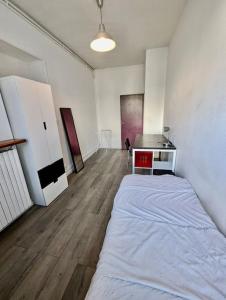 Appartements Superbe Chambre - Centre & Equipee avec Wifi : photos des chambres