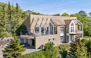 Amazing Home In Ebeltoft With Wifi