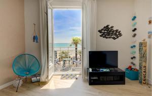 Beautiful Apartment In Cancale