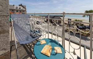 Beautiful Apartment In Cancale