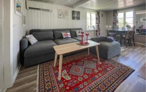 2 Bedroom Lovely Home In Liatorp