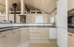 Holiday Home Hjørring With A Fireplace 09