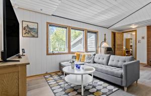 Amazing Home In Farsø With Wifi