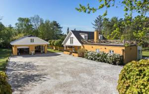 Cozy Home In Gilleleje