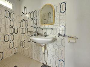 Maisons de vacances Appartement avec Wifi pres de la plage, 4 pers, animaux sur demande, La Faute-sur-Mer - FR-1-476-217 : photos des chambres