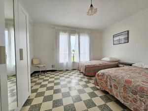 Maisons de vacances Appartement 5min Plage, Balcon, Animaux OK sur Demande, Parking - La Faute-sur-Mer - FR-1-476-219 : photos des chambres