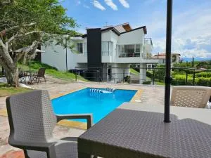 Casa de Ensueño en San Gil - Pinchote