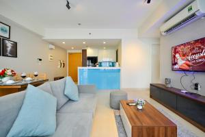 Wonderful 2 BR condo in Masteri T1, fully furnished with full amenities