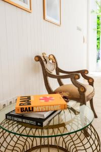 Ria Uluwatu, Tropical Chic Hotel