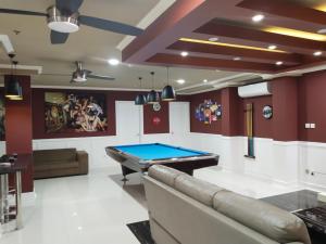 Luxurious Penthouse La Grande Résidence with Home Theater & Netflix