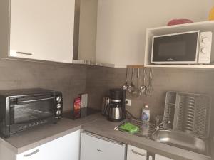 Studio paisible bien situé au rez de chaussée.