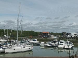 appt avec magnifique vue sur le port