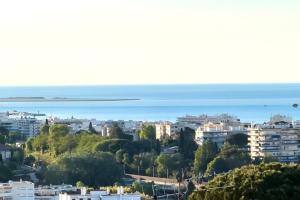 Villas Villa Lou Carou - Vue mer et Baie de Nice : photos des chambres