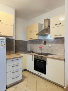 Cozy apartment Novalja, 6+2 (Zrće 2km) 