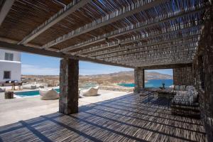 Cabana Seaview Pool Villas w Night Security Guard, near Alemagou beach