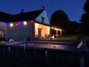 Maisons de vacances la maison d-en bas avec belle piscine : photos des chambres