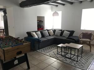 Maisons de vacances la maison d-en bas avec belle piscine : photos des chambres