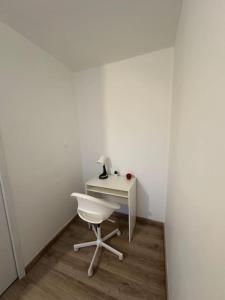 L’Appart : netflix box+parking.Paris-Orly