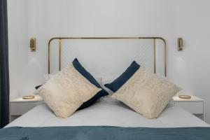 Modern penthouse living Sea Point One26 On M